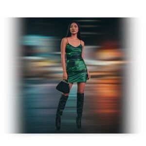 Vintage: Walborg 𖦹 Silk Beaded Kiss Lock Mini Bag 𖦹 Black 𖦹 Gold Chain Handle